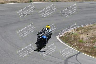 media/Apr-20-2025-AHRMA (Sun) [[393a79c373]]/Race/Group 5/Turn 4b/